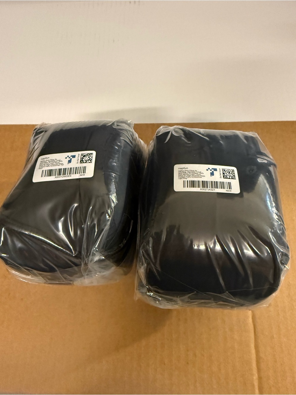 Napfun Travel Neck Pillows.